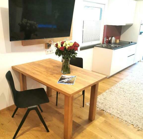 סוויטה אקזקיוטיב, Thurners Boutique