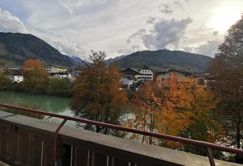 חדר דלוקס עם מרפסת, Thurners Boutique