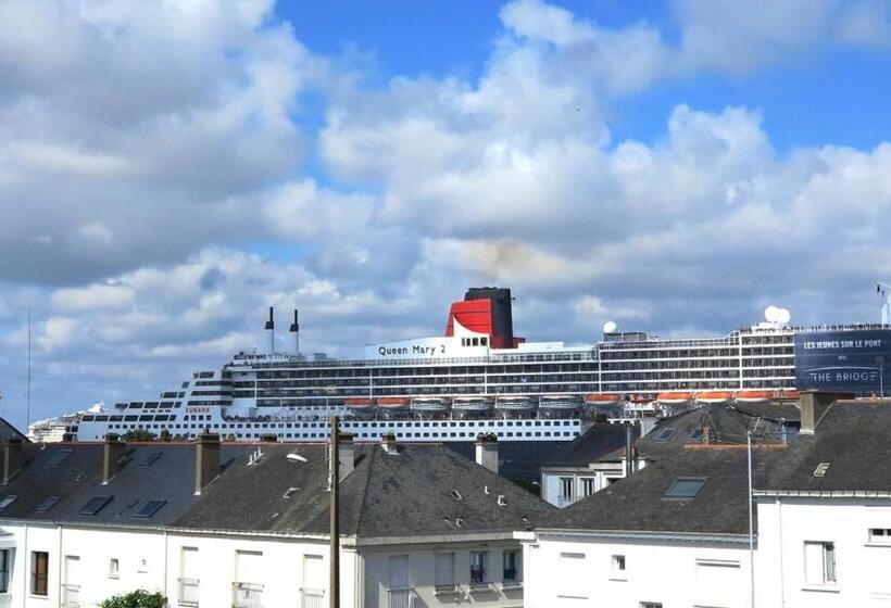 Четырехместный Номер Стандарт, Les Abeilles