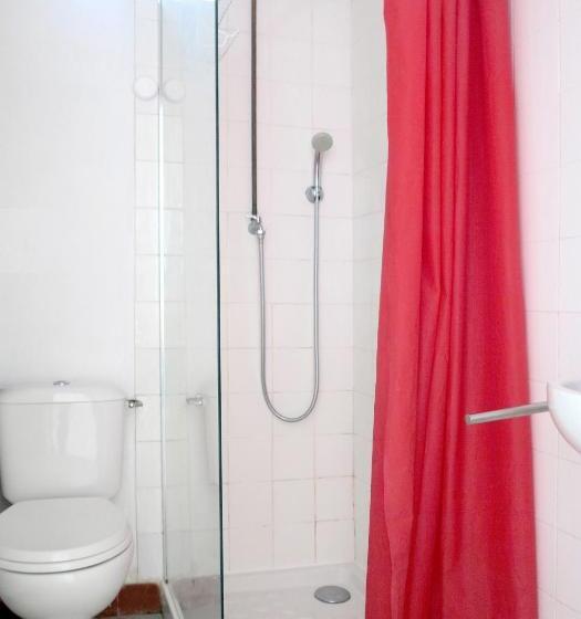 海の見える１ベッドルームアパートメント, Les Abeilles