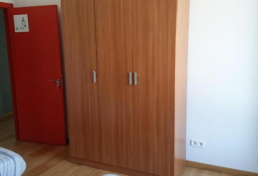 غرفة قياسية, Albergue Estaciones Vivas