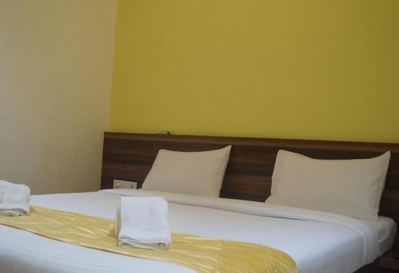 Номер Deluxe, Sai Sharada