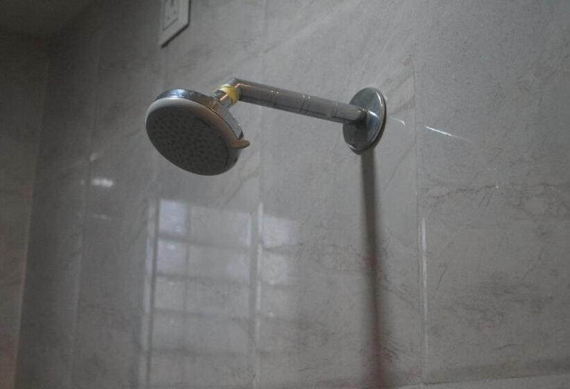 Номер Deluxe, Sai Sharada