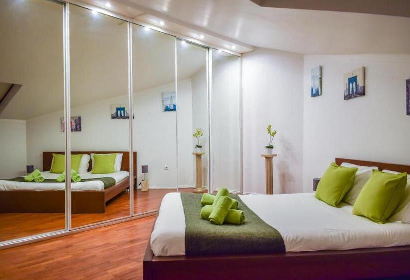 خانه 1 خوابه, Welcome Summer House