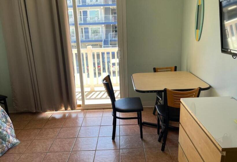 스위트, Barcelona Motel