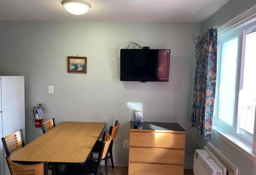 패밀리 스위트, Barcelona Motel