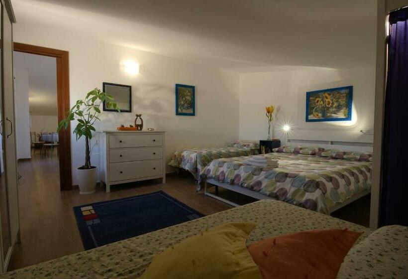 1间卧室的房子, La Sirena