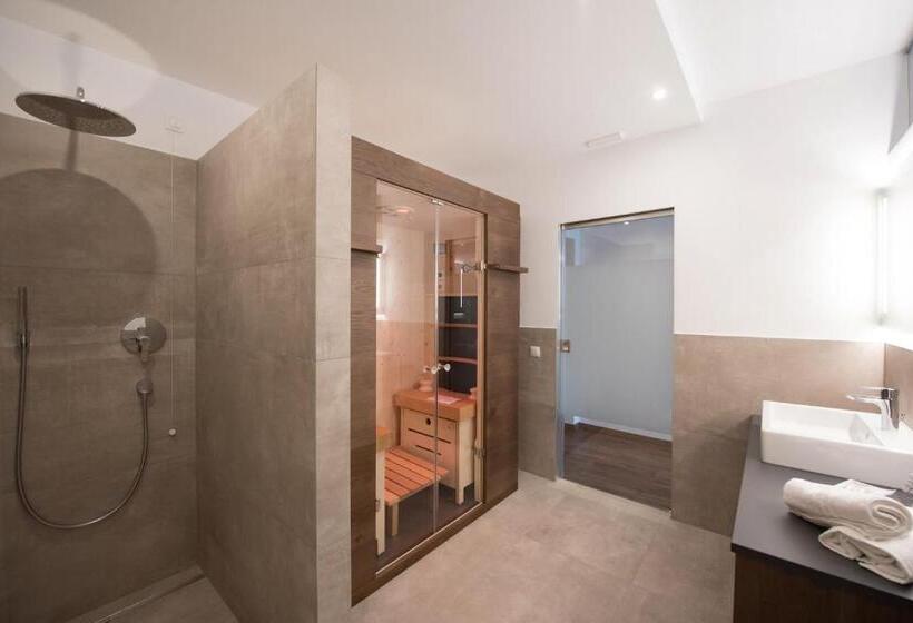 סוויטת ג'וניור, Gasthof Mondschein