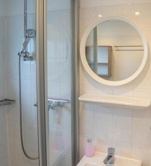 标准间, Haus Am Meer