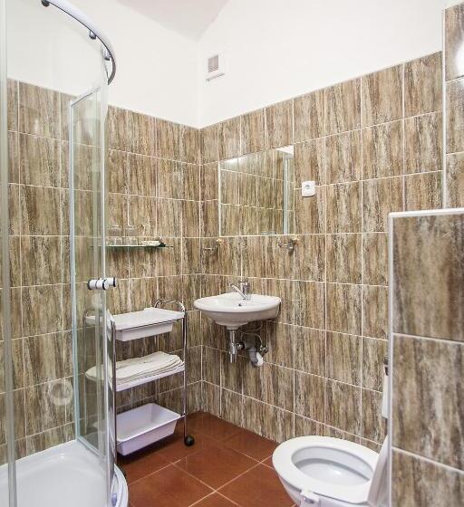 Апартаменты 1 Спальня Нижний Этаж, Ubytování Rožmberk Nad Vltavou 18