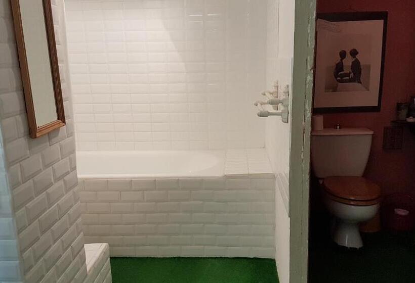 غرفة قياسية حمام مشترك, Chambres D Hotes Les Renardieres