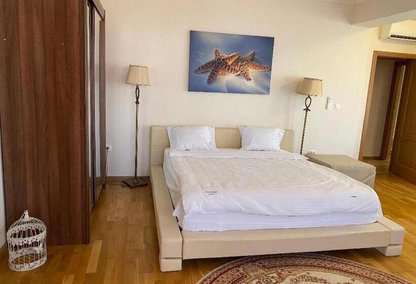 バルコニー付スイート, Parliament Square Mamaia Nord