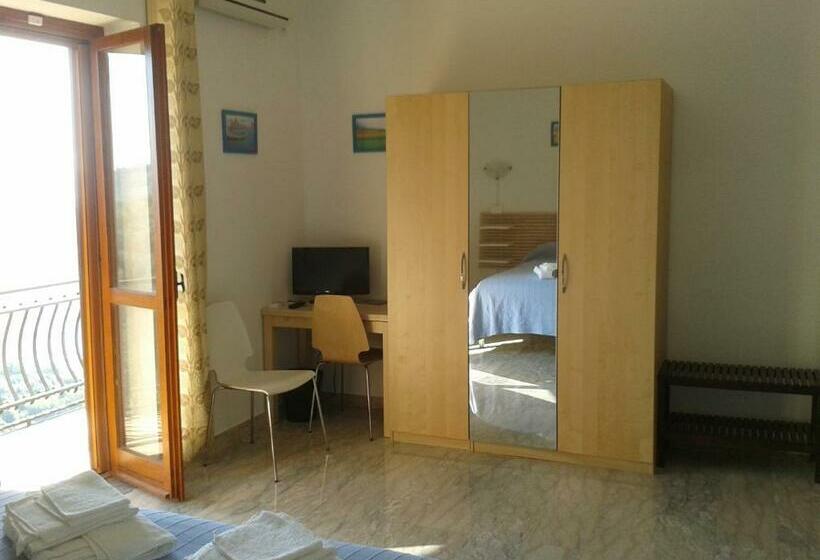 带阳台的豪华间, B&b Il Nido Dell Aquila