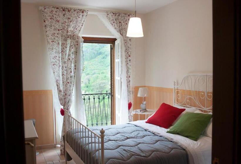 חדר סטנדרט נוף להרים, Le Bucoliche