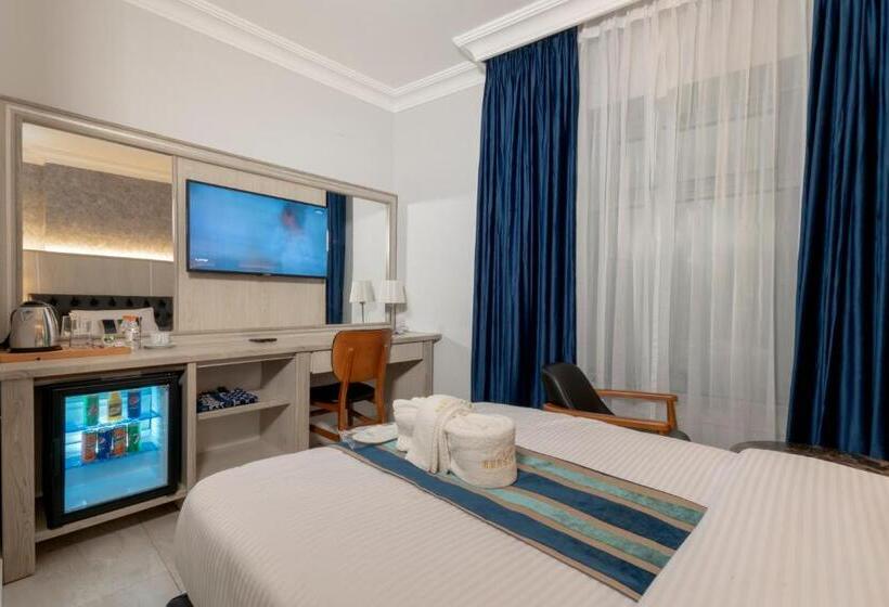 اتاق لوکس یک تخته, Nishan