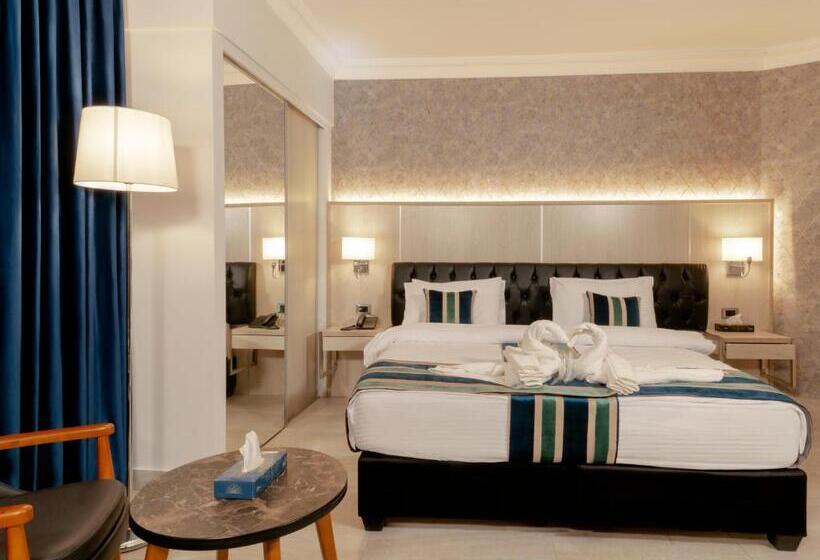 اتاق لوکس, Nishan