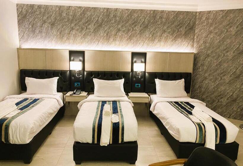 اتاق لوکس سه تخته, Nishan