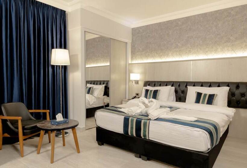 اتاق لوکس, Nishan