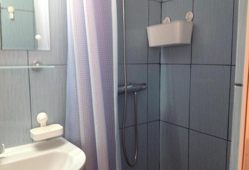 标准间, Casa Mario