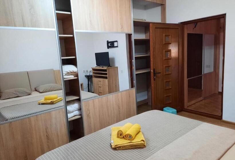 豪华两卧室公寓, Casa Mario