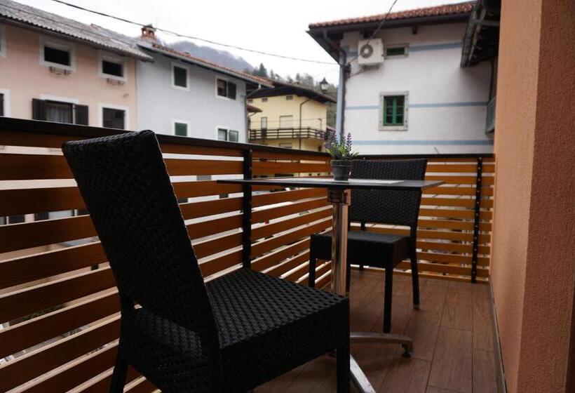 آپارتمان 2 خوابه با بالکن, Rooms And Apartment Soča Kobarid