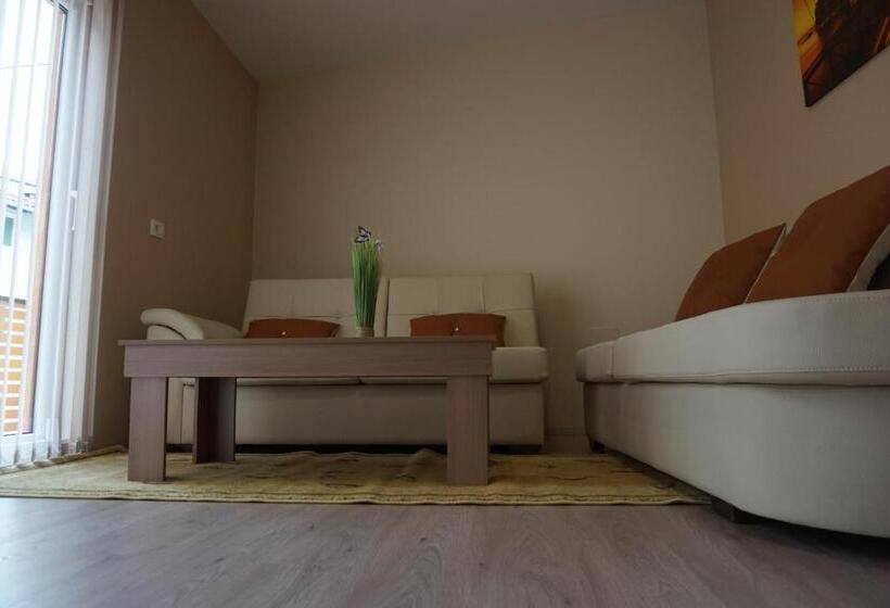 آپارتمان 2 خوابه با بالکن, Rooms And Apartment Soča Kobarid