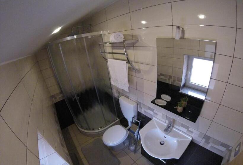 اتاق استاندارد, Rooms And Apartment Soča Kobarid