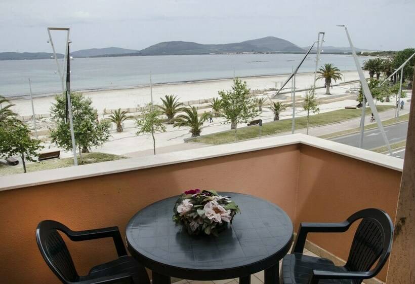 Camera Classica Vista Mare, Janas De Mar