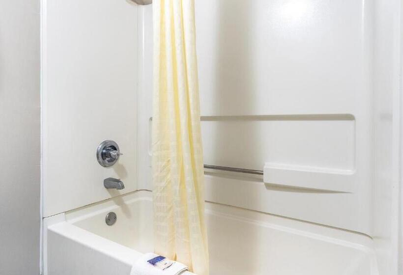 ２ダブルベッドのスタンダードルーム, Americas Best Value Inn Chattanooga N