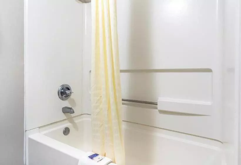 ２ダブルベッドのスタンダードルーム, Americas Best Value Inn Chattanooga N