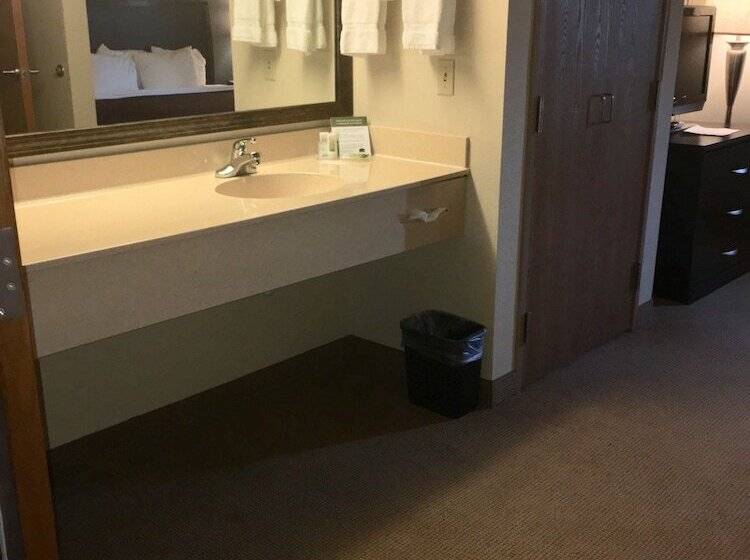 Suíte Cama King, Americinn By Wyndham Monmouth