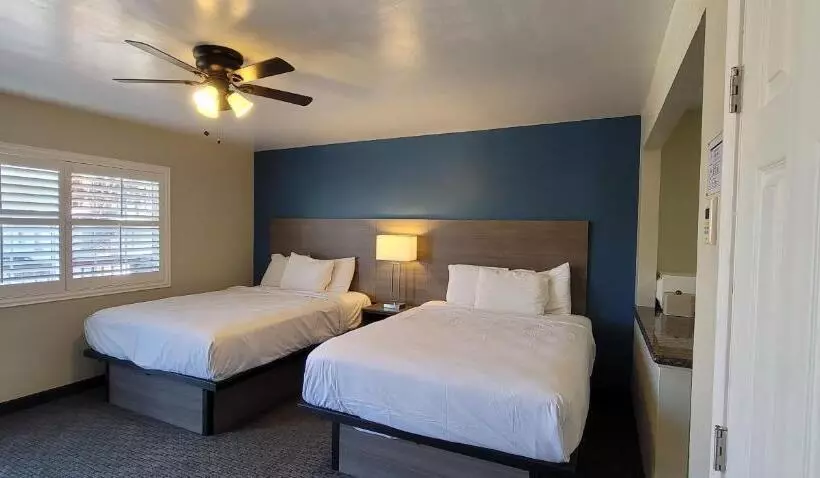 Standard-huone 2 Parivuodetta, Beachwalker Inn & Suites