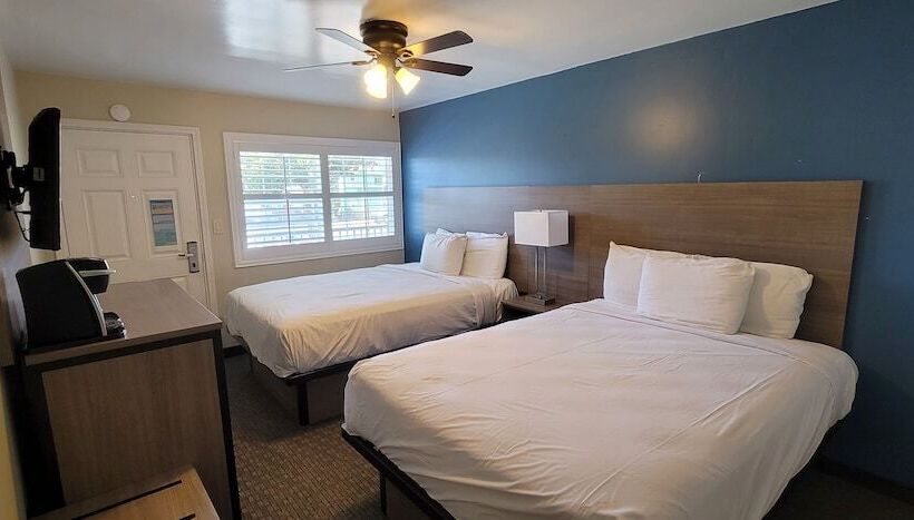 غرفة قياسية, Beachwalker Inn & Suites