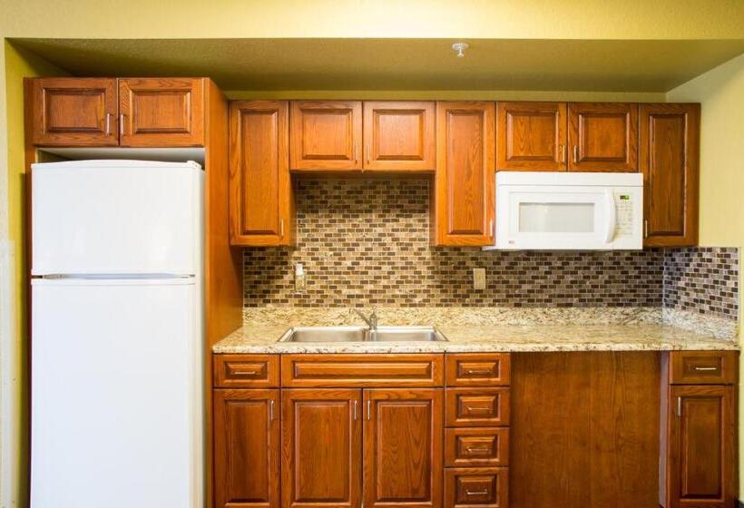 キングサイズベッドのスイートルーム, Best Western Executive Inn & Suites