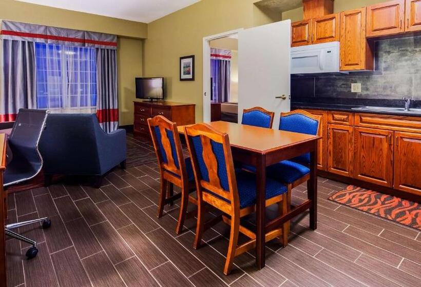 キングサイズベッドのスイートルーム, Best Western Executive Inn & Suites