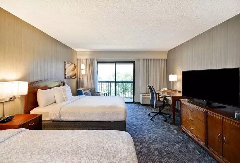 Standard-huone 2 Parivuodetta, Courtyard By Marriott Springfield