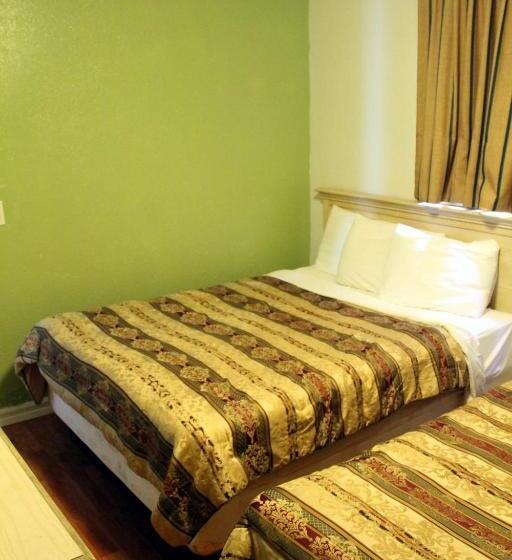 סוויטה משפחתית, Fireside Inn By The Beach Boardwalk & Bowling