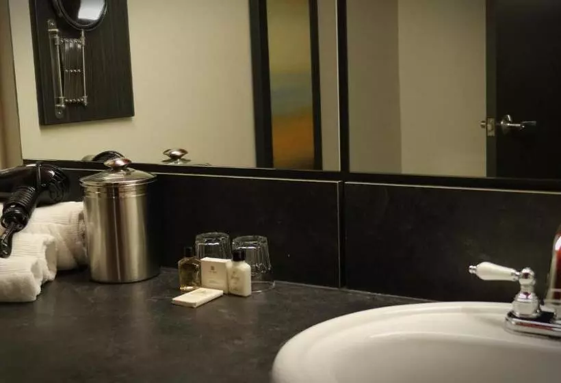スタンダードルーム, Grand Hotel Times Sherbrooke
