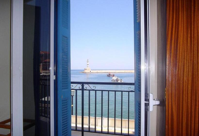 Triple Room Sea View, Lucia