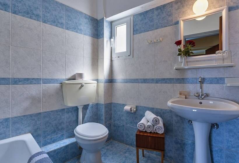 스탠다드 룸 바다 전망, Lucia