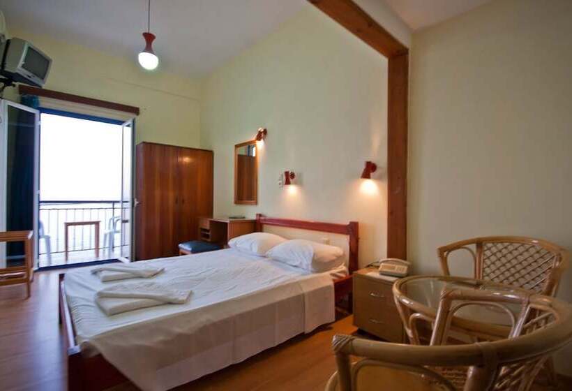 스탠다드 룸 바다 전망, Lucia