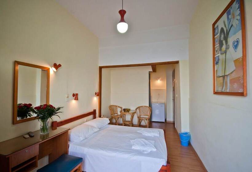 스탠다드 룸 바다 전망, Lucia