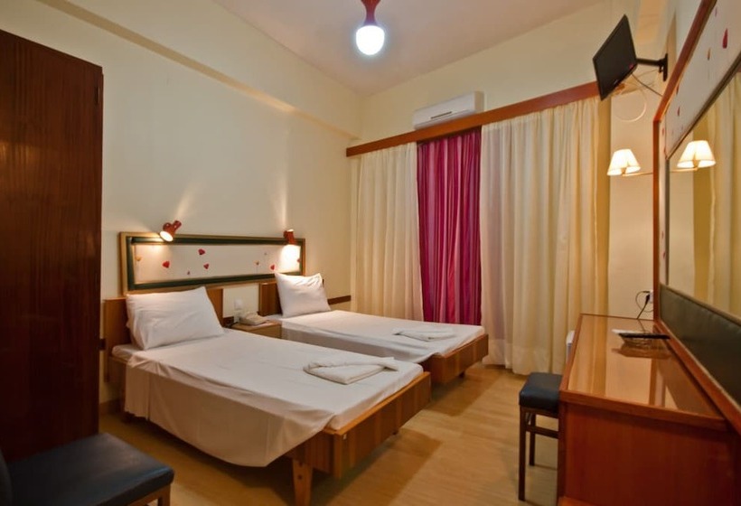 스탠다드 룸 측면 바다 전망, Lucia