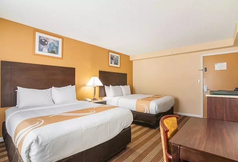 ２ダブルベッドのスタンダードルーム, Quality Inn North Conway