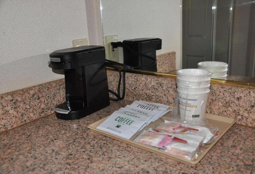 Номер Стандарт, Surestay Hotel By Best Western Castro Valley