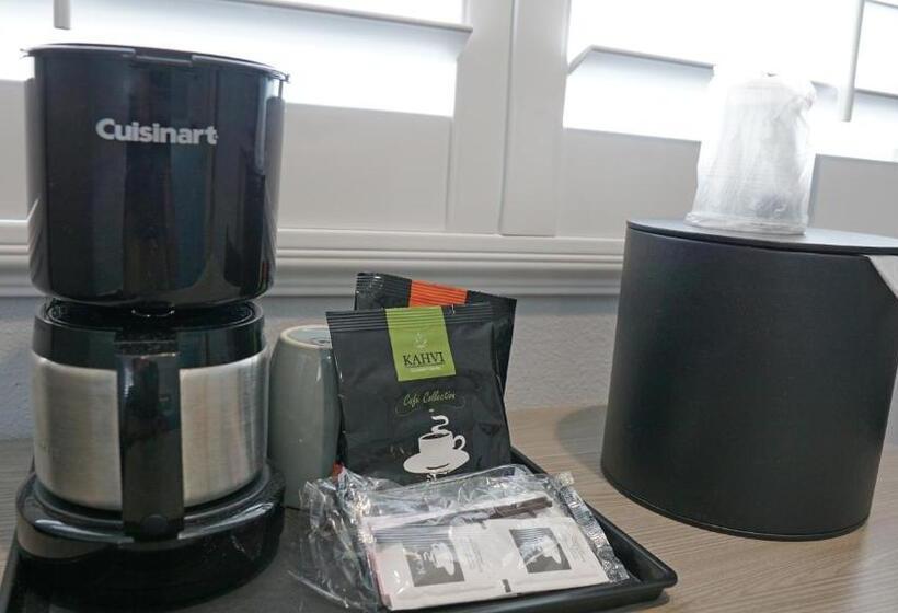 غرفة قياسية, Surf City Inn