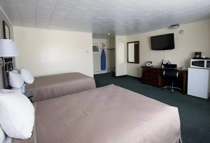 اتاق استاندارد با 2 تخت دوبل, Travelers Inn
