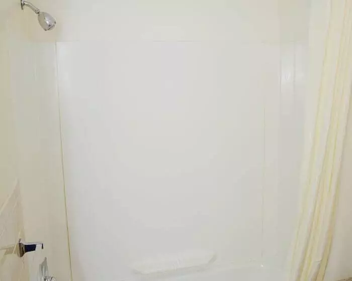 اتاق استاندارد با تخت دوبل, Travelers Inn