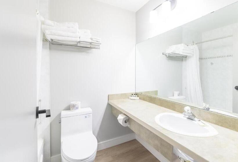 标准间, Mill River Resort