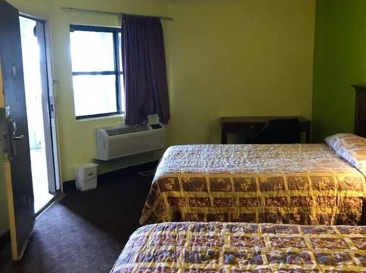 2ダブルベッドのスタンダードルーム, Travel Inn Motel